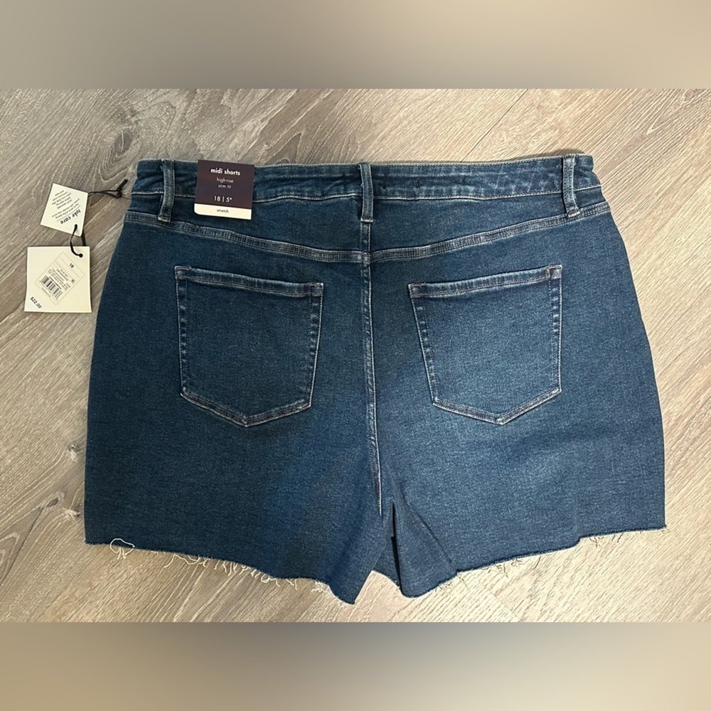 Denim Shorts - Picture 4 of 4